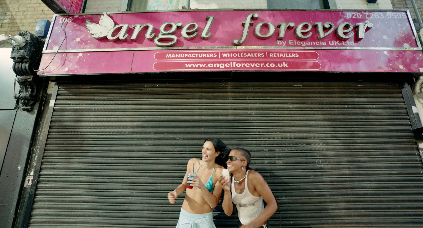 B Good, music video directed by Joseph Wilson for Chloé Caillet. Colour grade by Anibal Castaño, Grade by Humans (still 11)