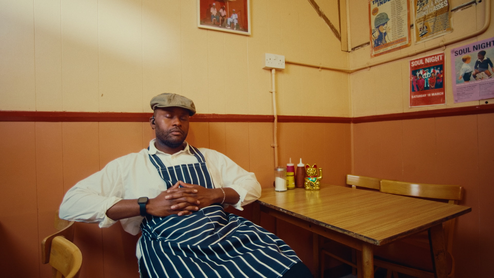 Born in London, short film directed by Damola Oladapo for House Captain. Colour grade by Anibal Castaño, Grade by Humans (still 2)