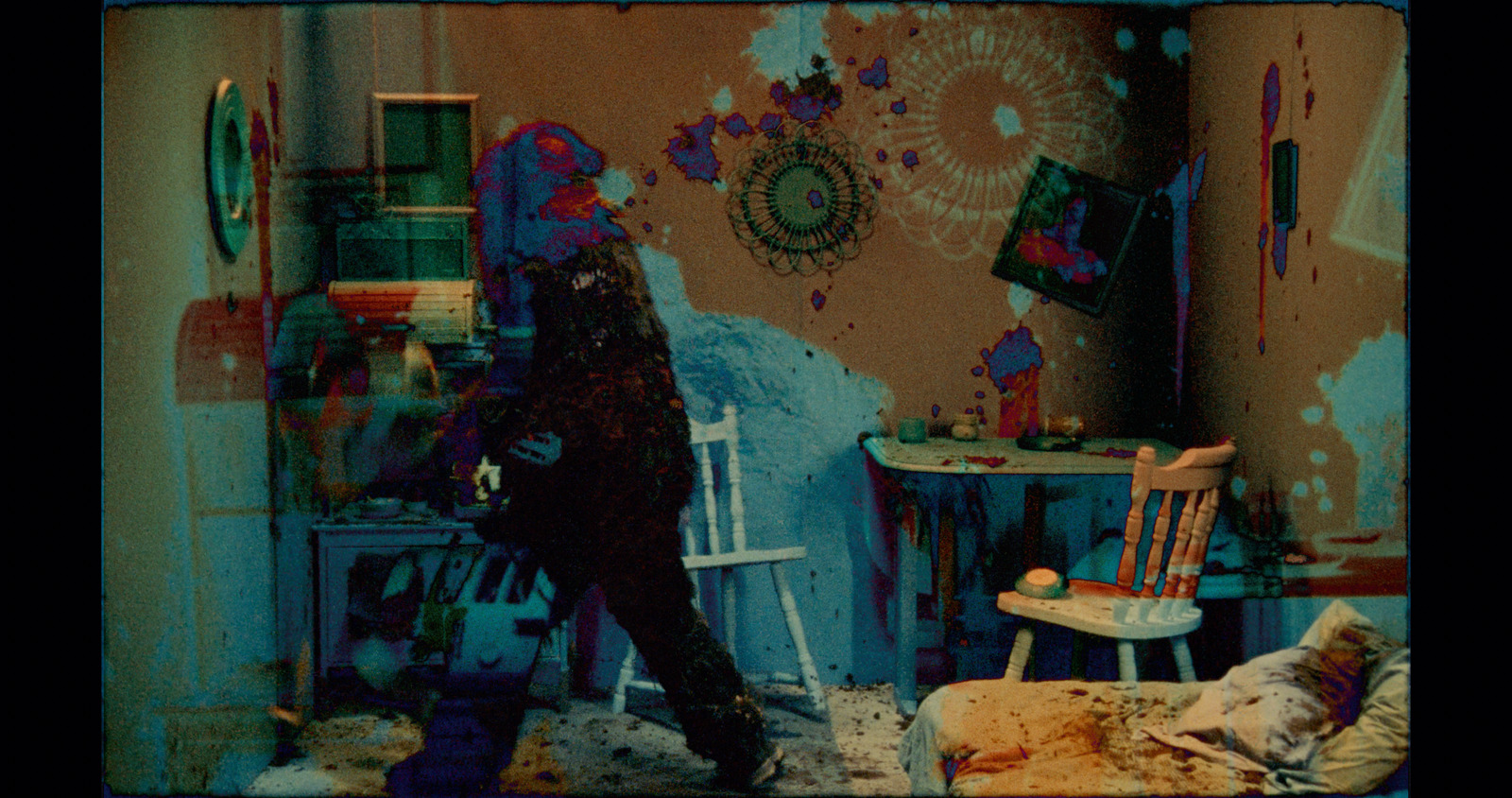 In My Fold, music video for Gypsy Moth Control. Colour grade by Anibal Castaño, Grade by Humans (still 12)