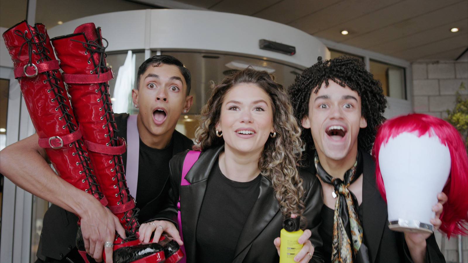 Kinky Boots, theatre trailer for Studio Twenty. Colour grade by Anibal Castaño, Grade by Humans (still 13)