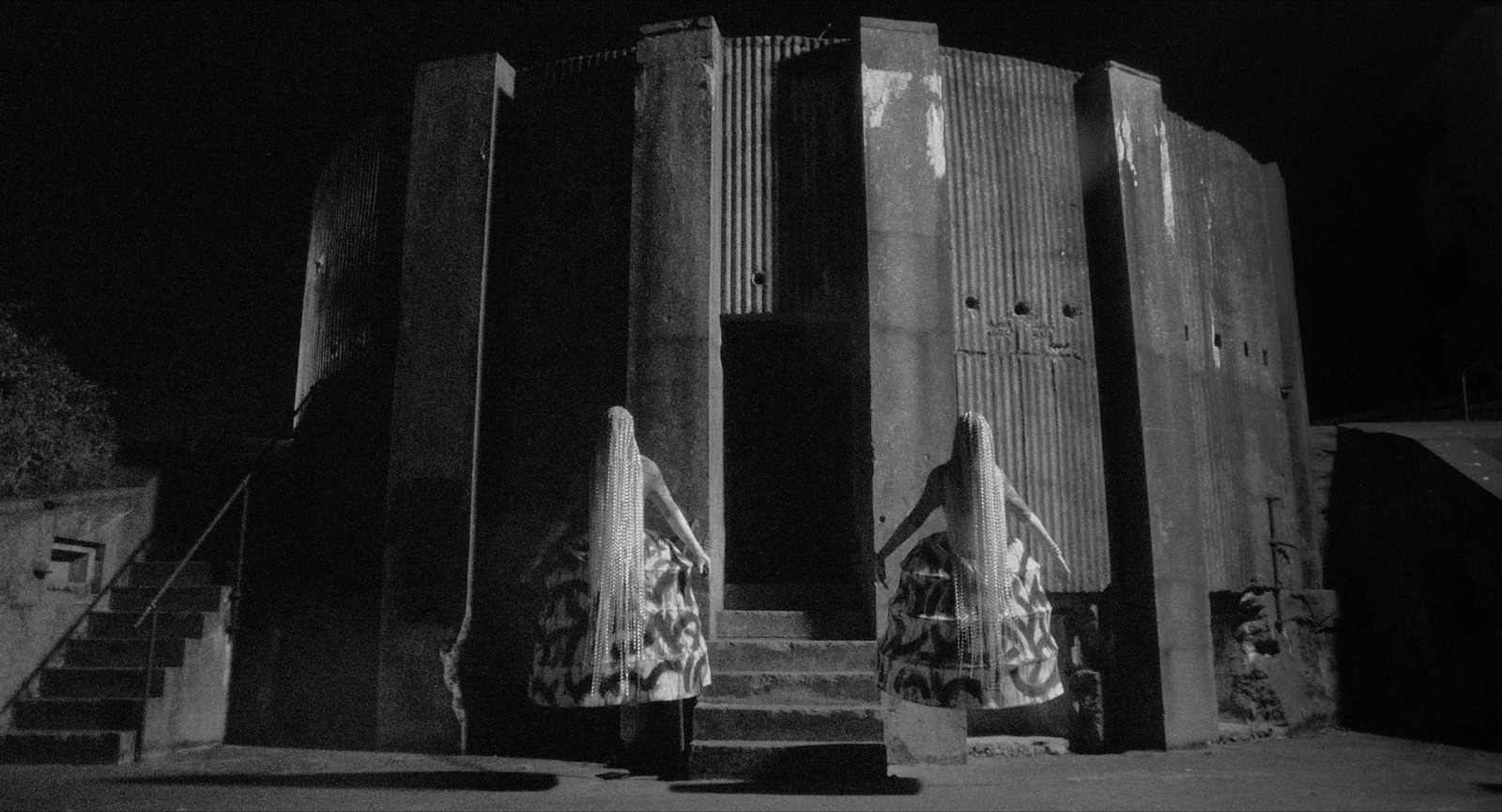 Nowhere Game, music video directed by Joseph Wilson for Patrick Wolf. Colour grade by Anibal Castaño, Grade by Humans (still 6)