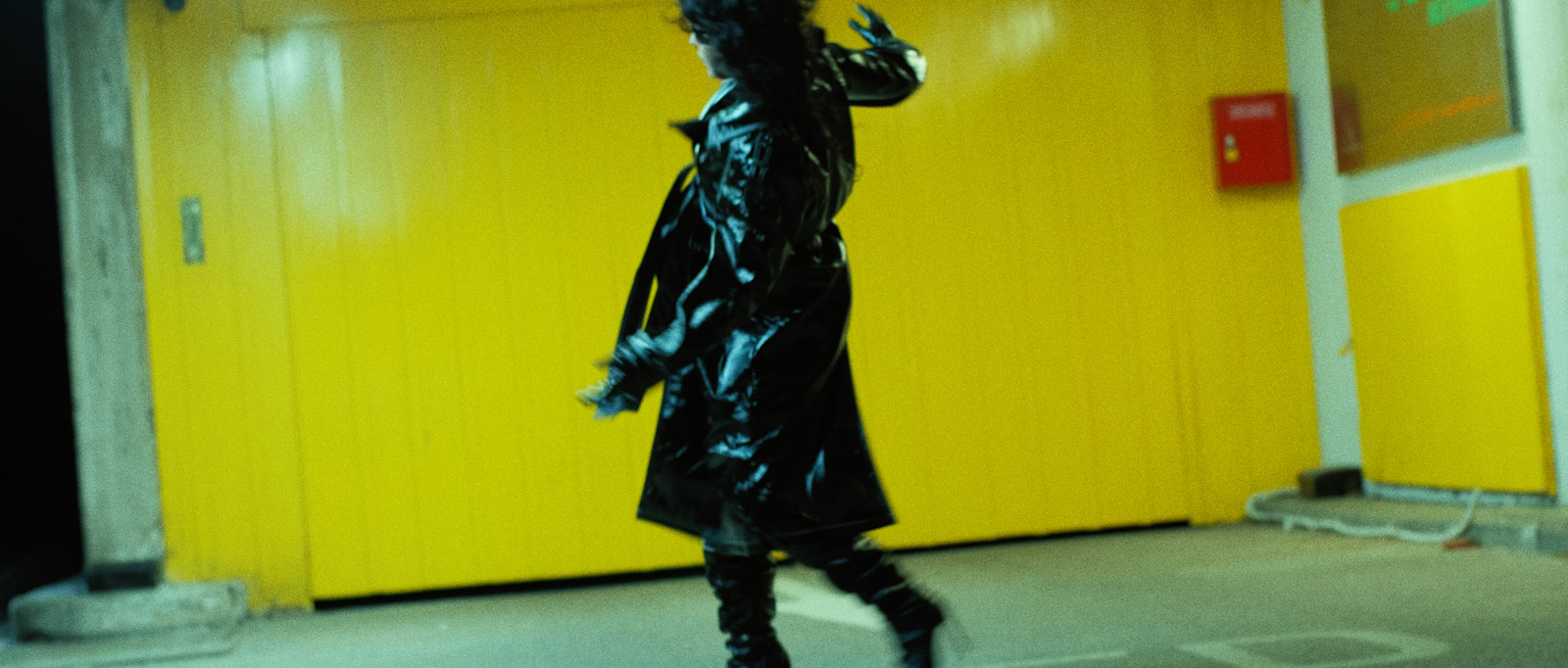 Surrender, music video directed by Joseph Icaro and mihaxmiha for Claudia Kane. Colour grade by Anibal Castaño, Grade by Humans (still 1)