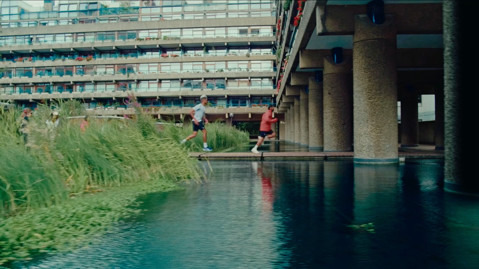 The Business of Distance, commercial for Run The Ends. Colour grade by Anibal Castaño, Grade by Humans (still 5)