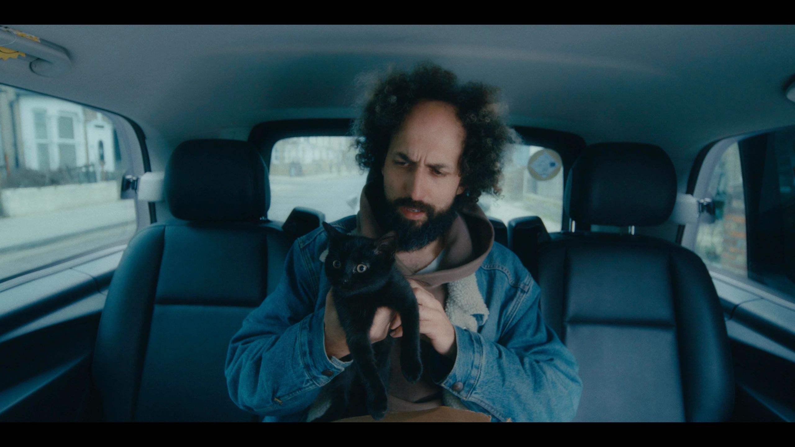 Casual Stream, music video. Cinematography by Anibal Castaño, still 16