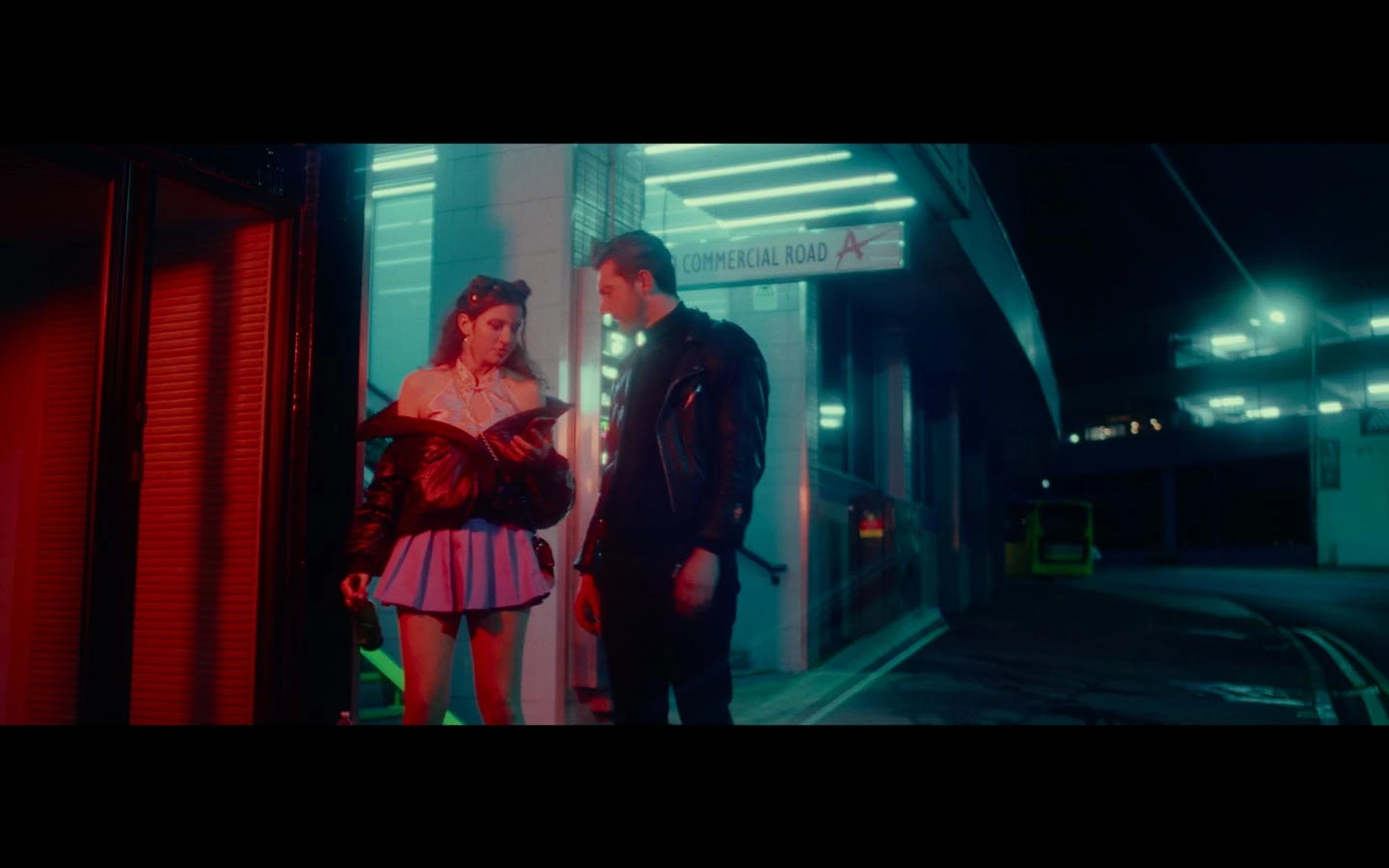 HICCUP, short film directed by Alice Williams. Cinematography by Anibal Castaño, still 2