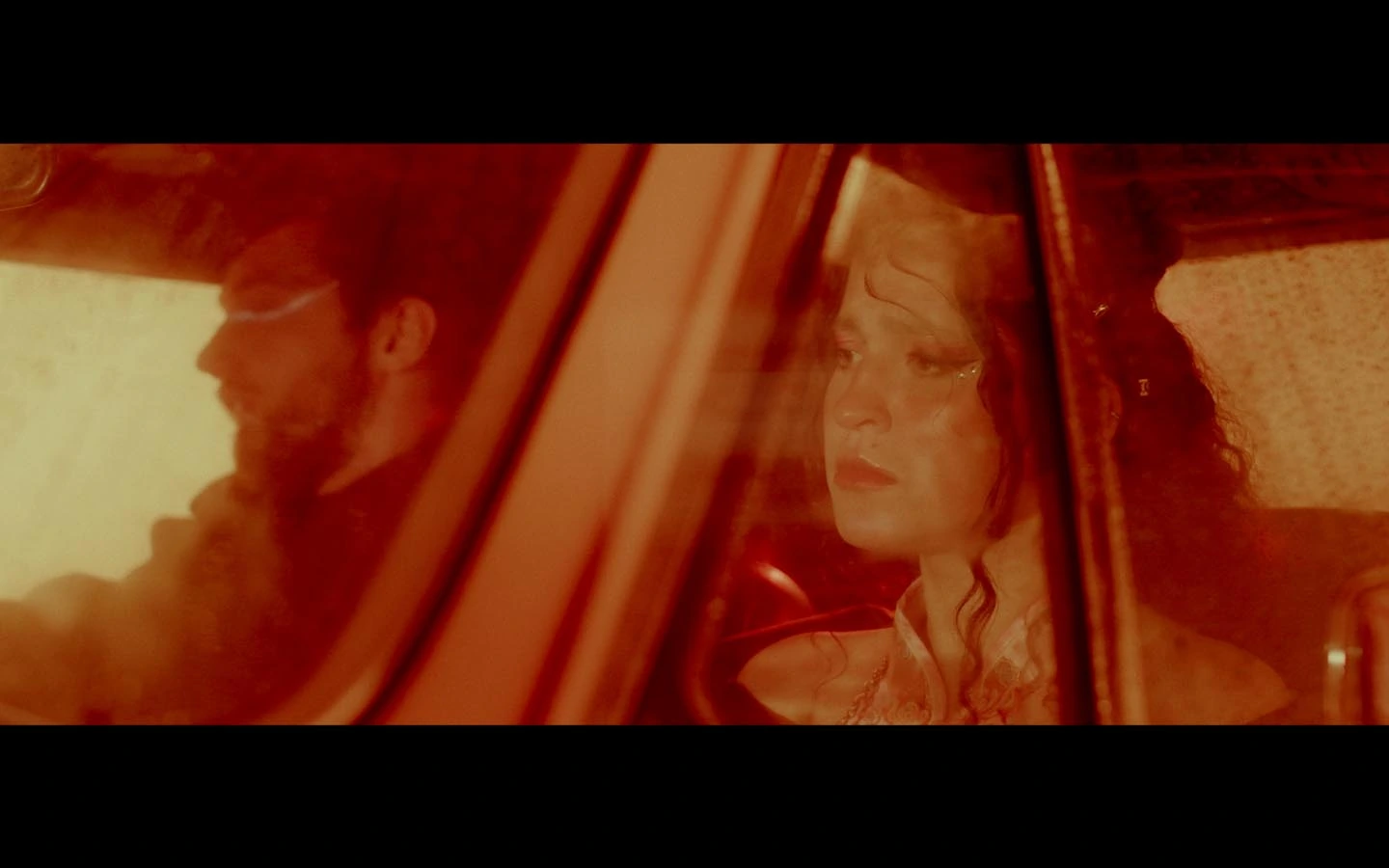 HICCUP, short film directed by Alice Williams. Cinematography by Anibal Castaño, still 10
