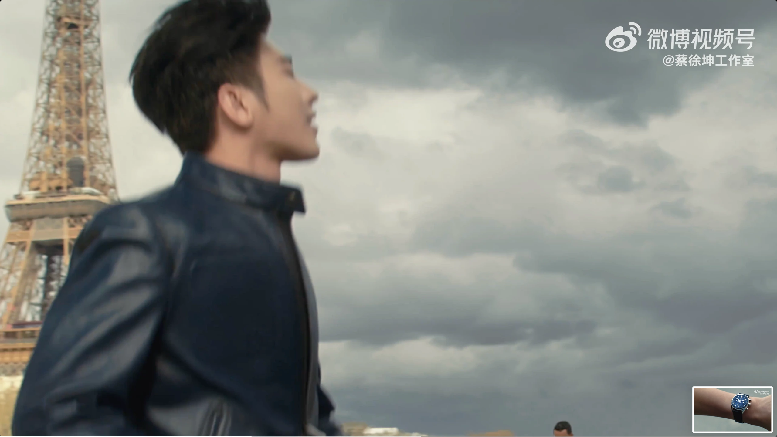 Meet Me In Paris for TAG Heuer and GQ China. Camera Operator / 1st AC: Anibal Castaño, still 5
