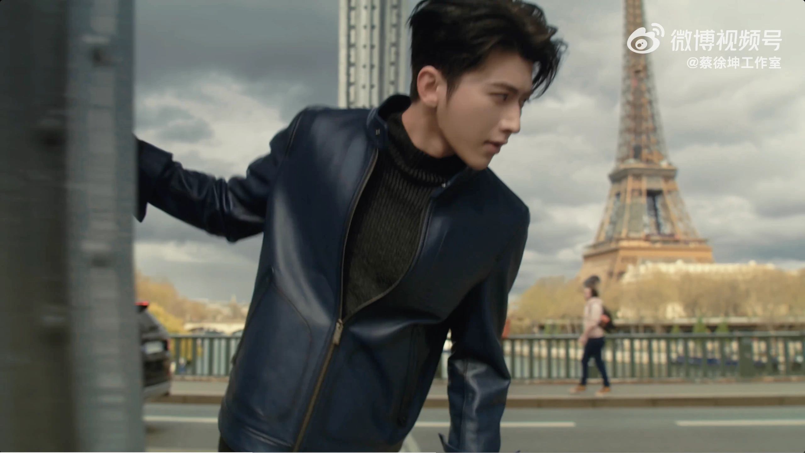 Meet Me In Paris for TAG Heuer and GQ China. Camera Operator / 1st AC: Anibal Castaño, still 7