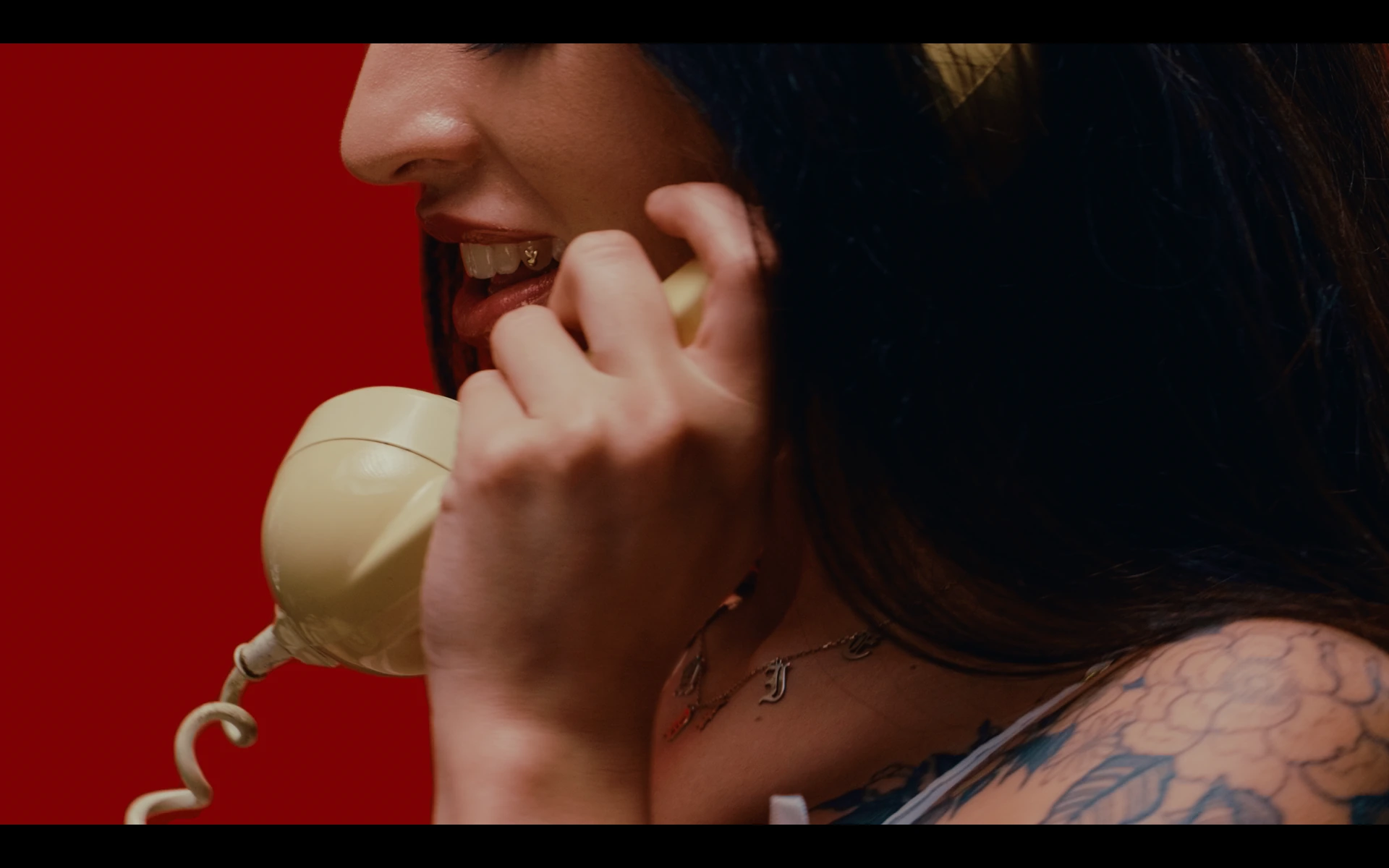 MOAN, short film directed by Joseph Icaro. Cinematography by Anibal Castaño, still 25