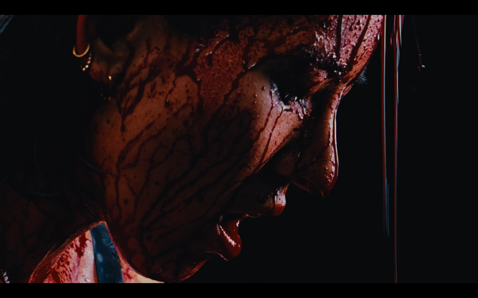 MOAN, short film directed by Joseph Icaro. Cinematography by Anibal Castaño, still 5