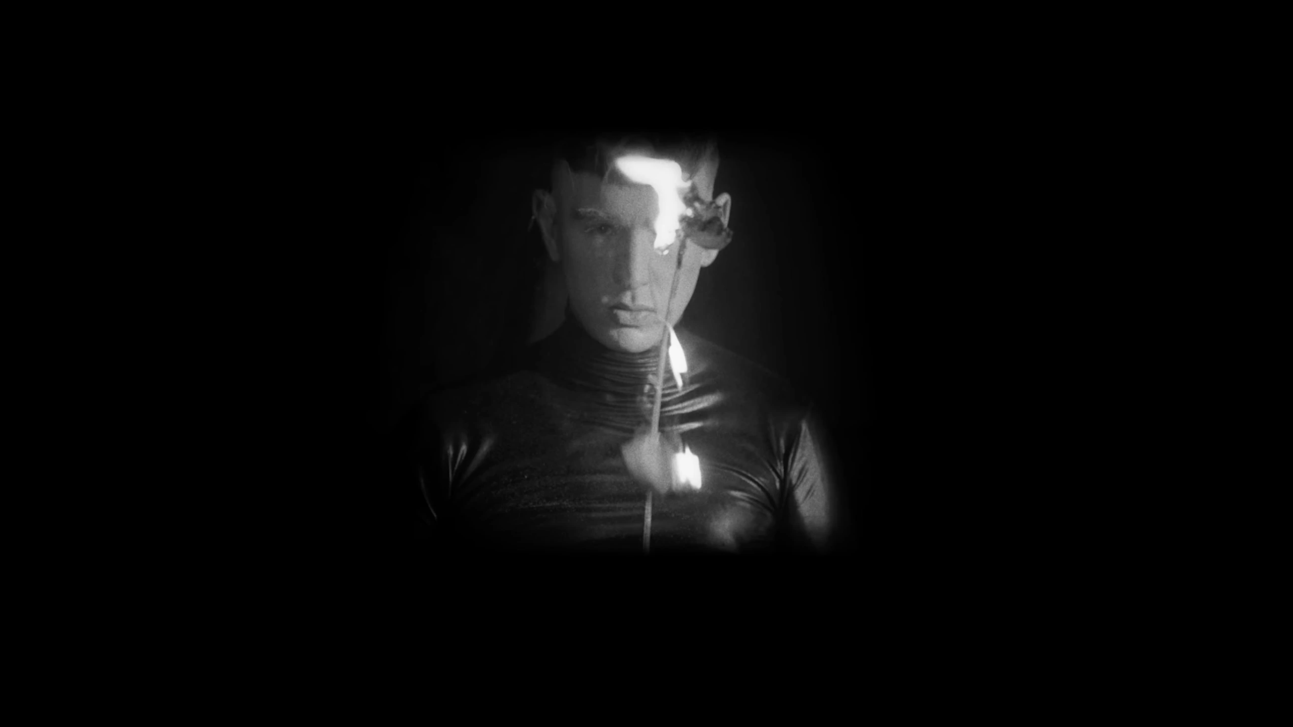 The Bowline Knot — Patrick Wolf, music video directed by Joseph Wilson. Cinematography by Anibal Castaño, still 7