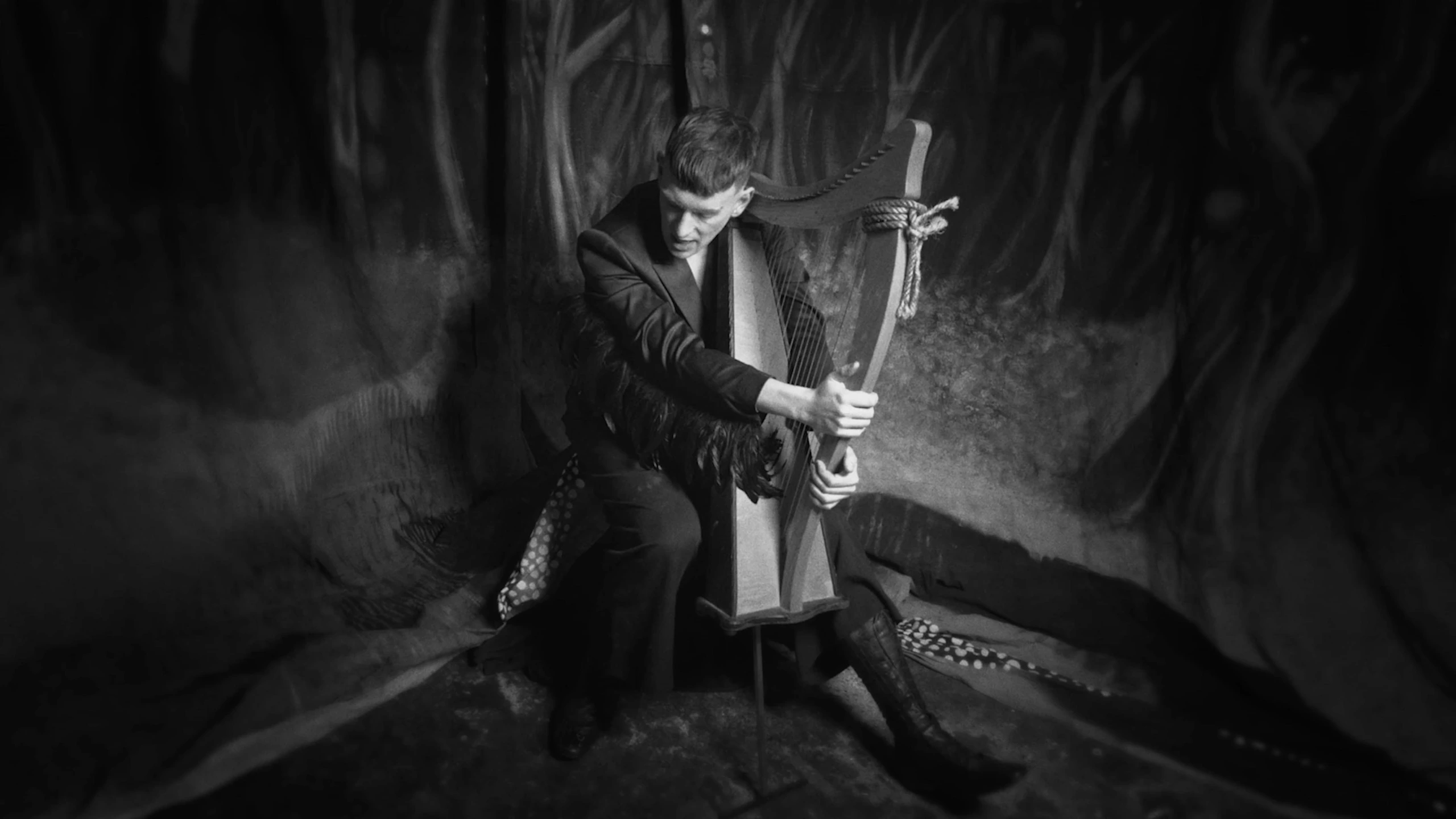 The Bowline Knot — Patrick Wolf, music video directed by Joseph Wilson. Cinematography by Anibal Castaño, still 4