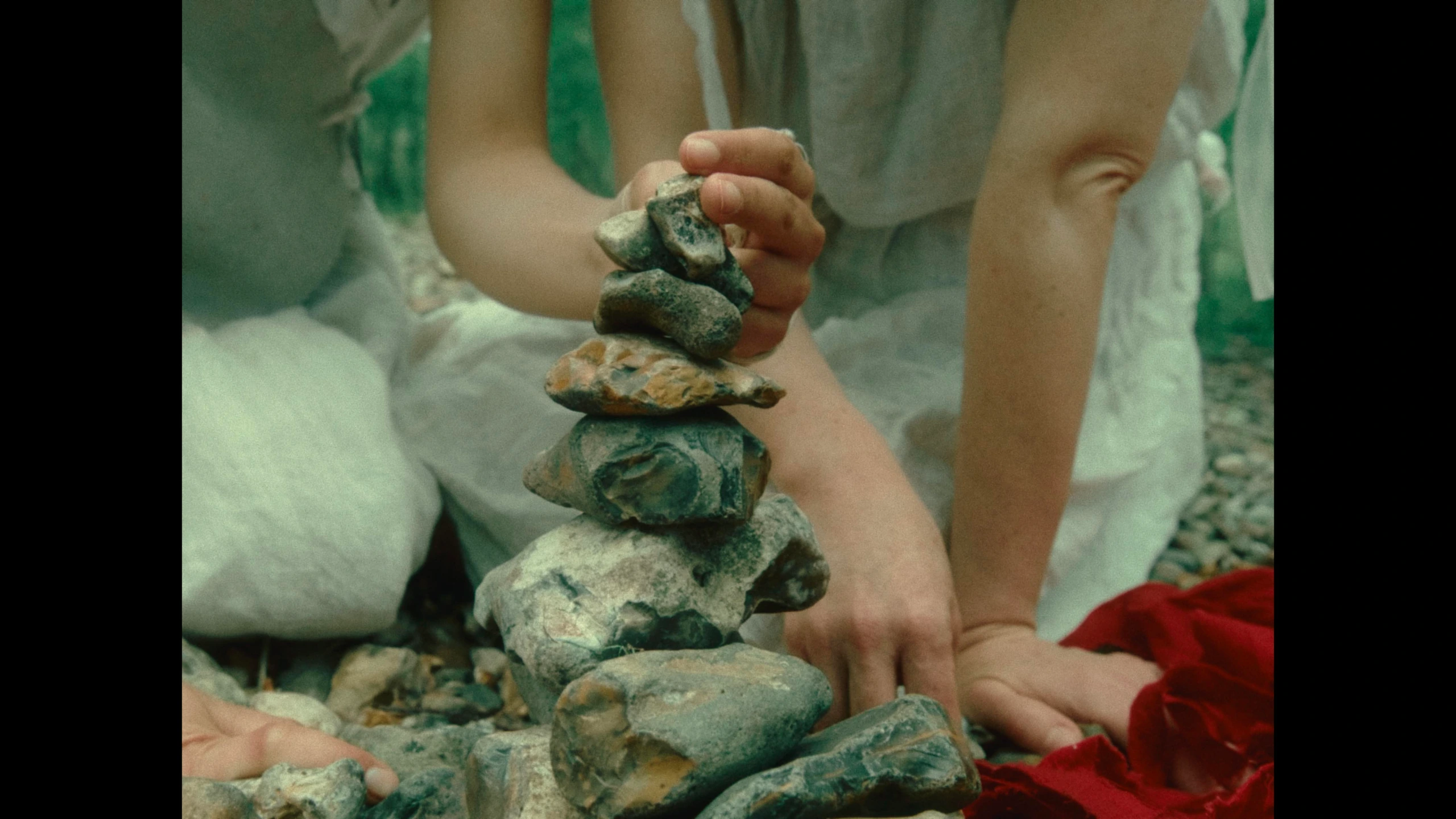 NOM, short film directed by Ananda Siml. Cinematography by Anibal Castaño, still 17