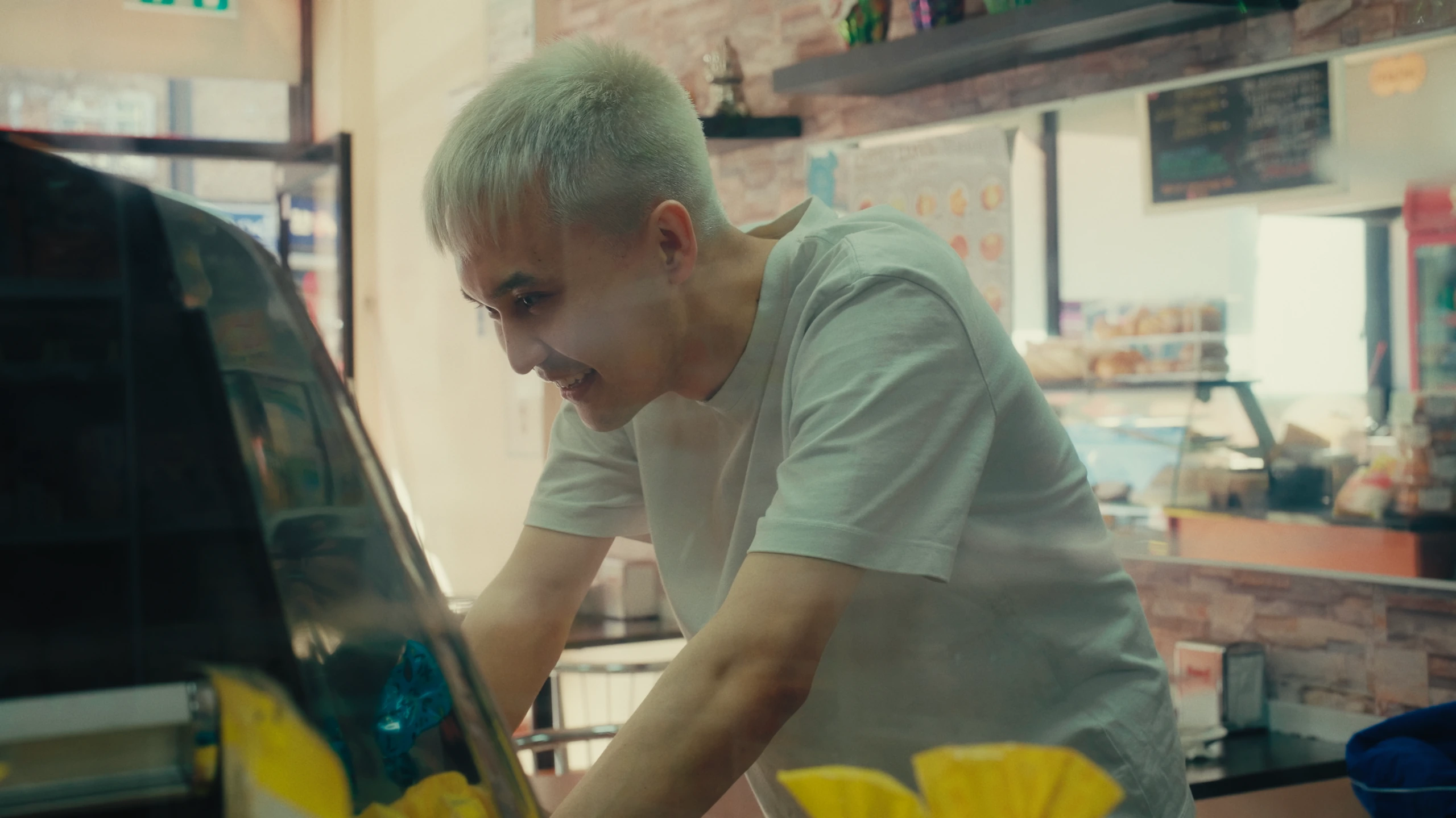 Nurbolot for Pink Noise and Rainbow Migration. Cinematography by Anibal Castaño, still 15