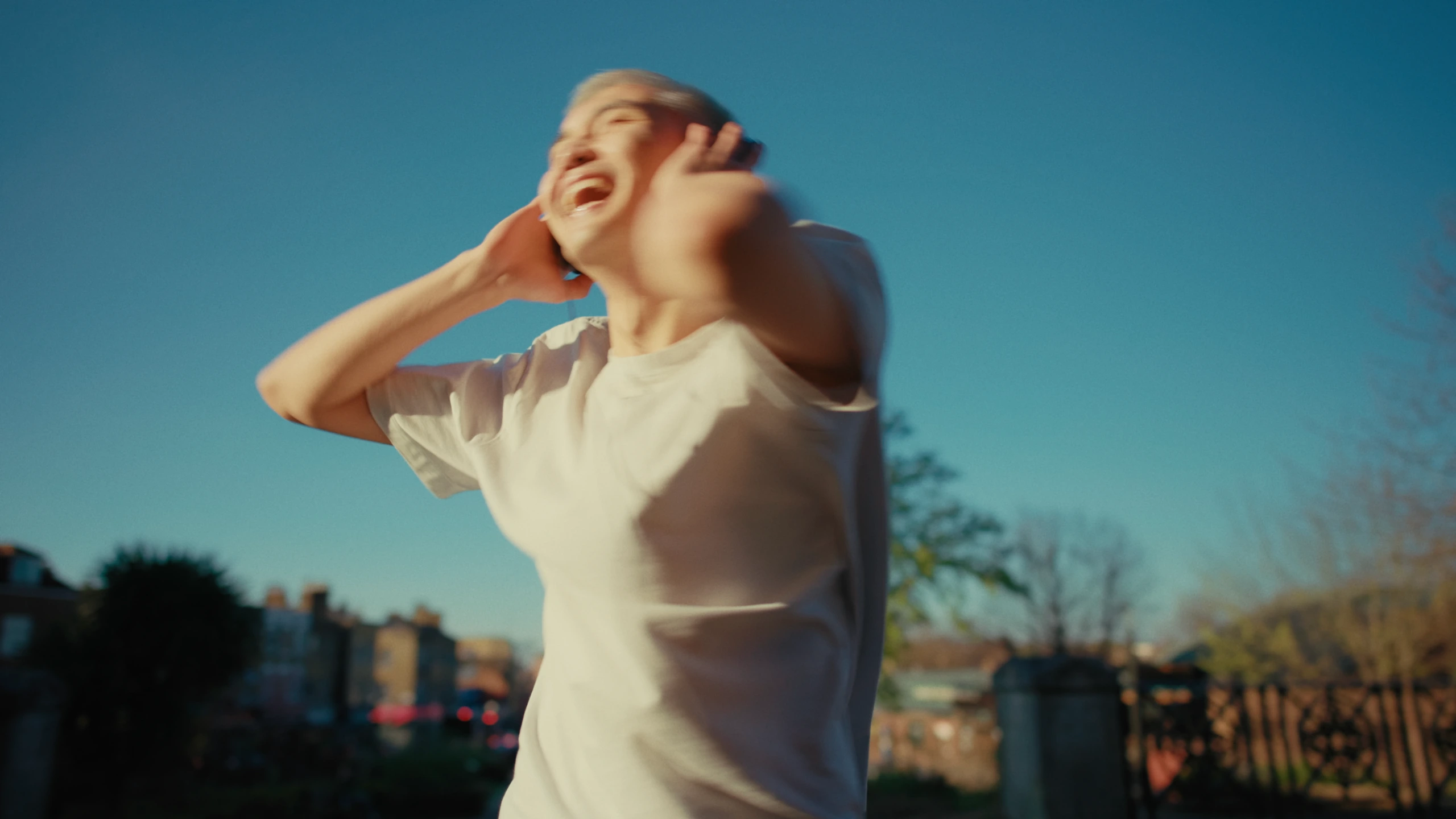 Nurbolot for Pink Noise and Rainbow Migration. Cinematography by Anibal Castaño, still 6