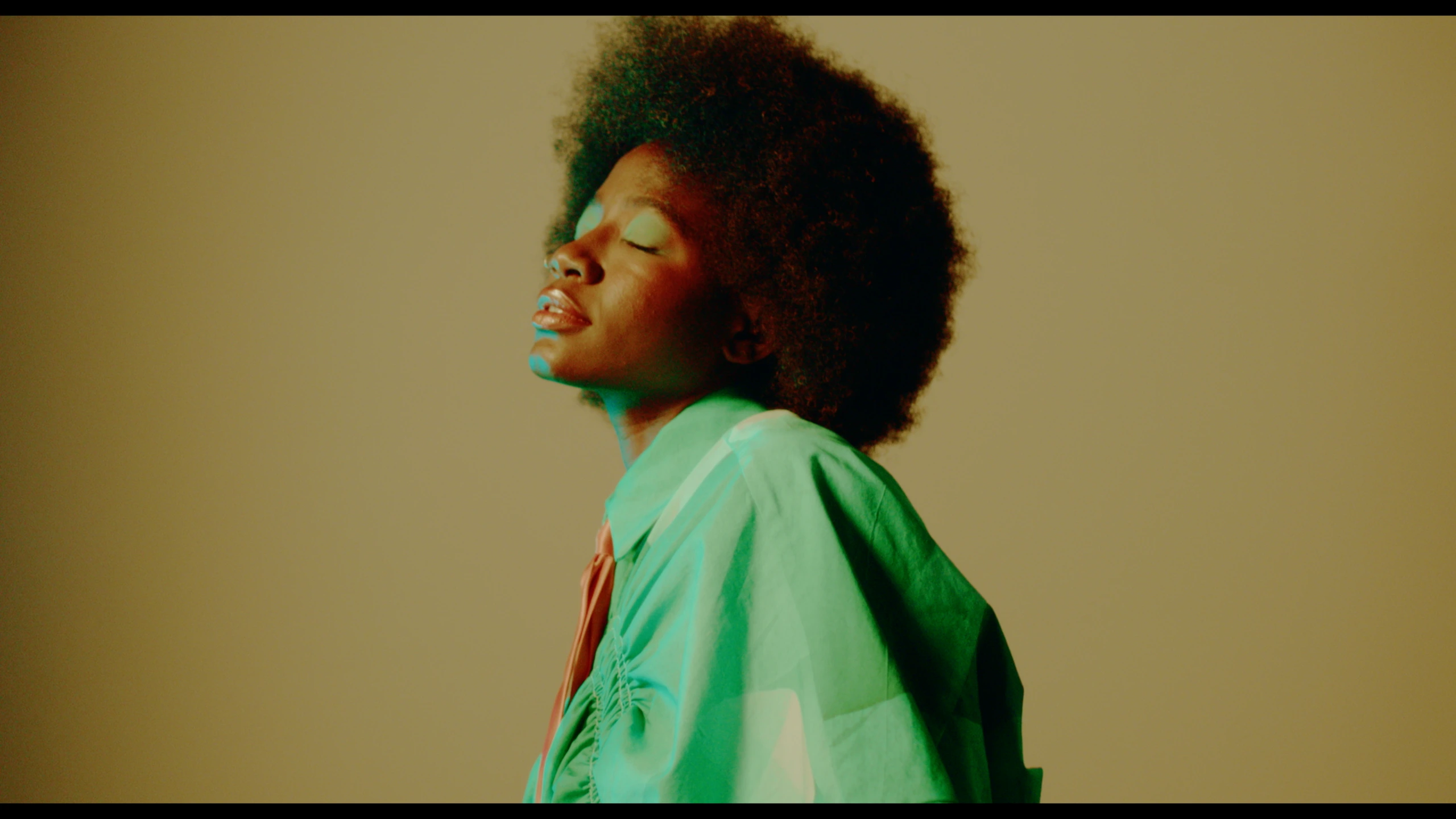 On the Hunt, fashion film directed by Anibal Castaño. Cinematography by Anibal Castaño, still 6