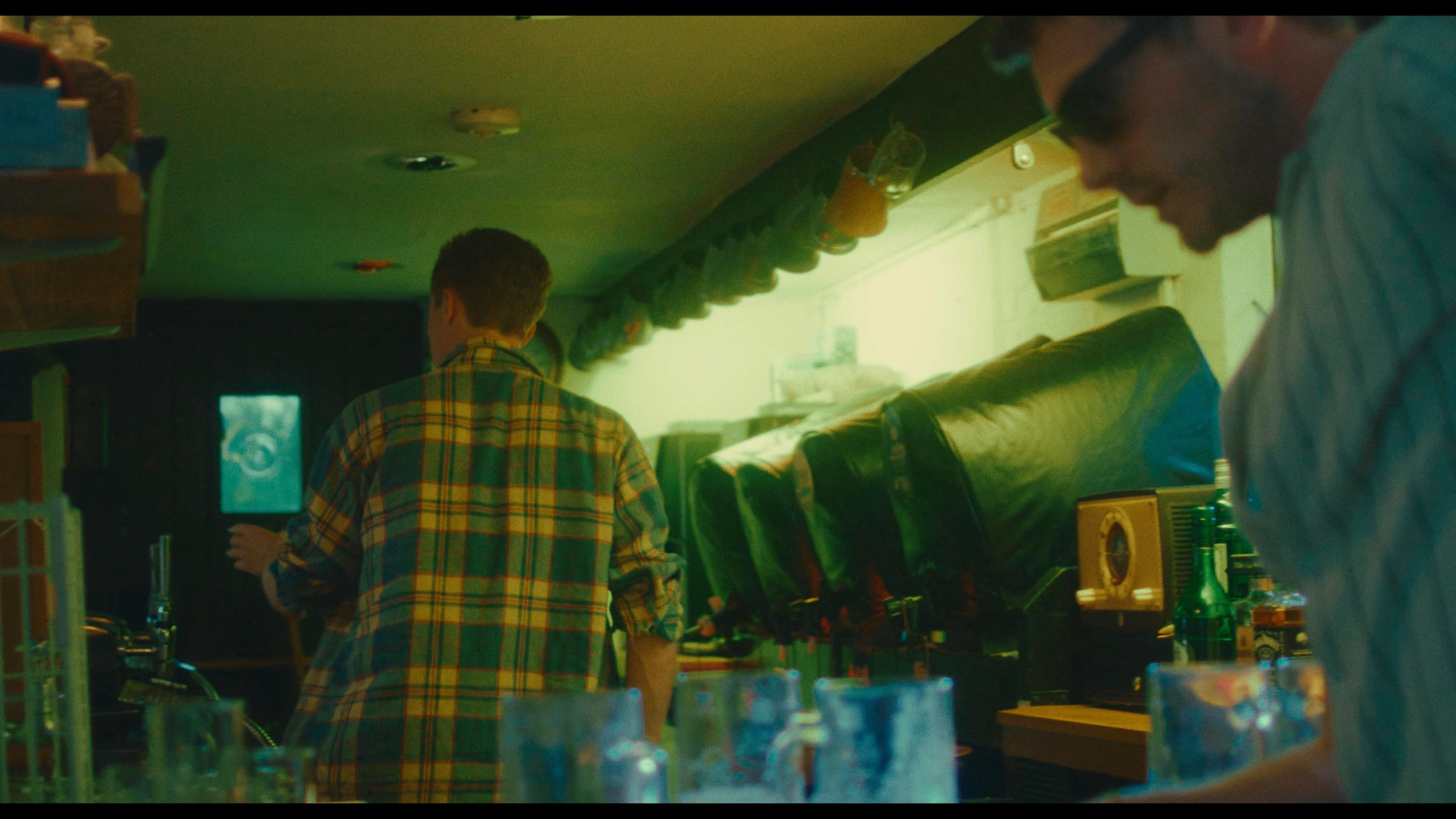 Sweet Spot, short film directed by Ananda Siml. Cinematography by Anibal Castaño, still 18