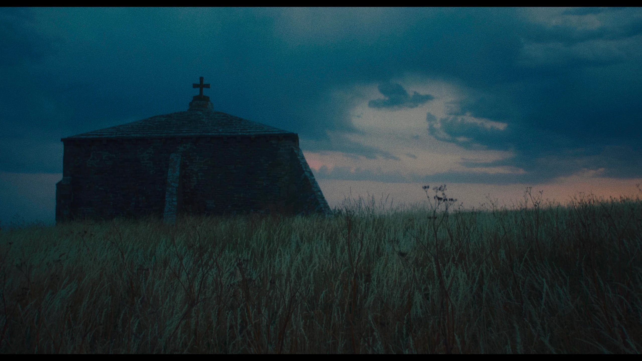 Sweet Spot, short film directed by Ananda Siml. Cinematography by Anibal Castaño, still 25