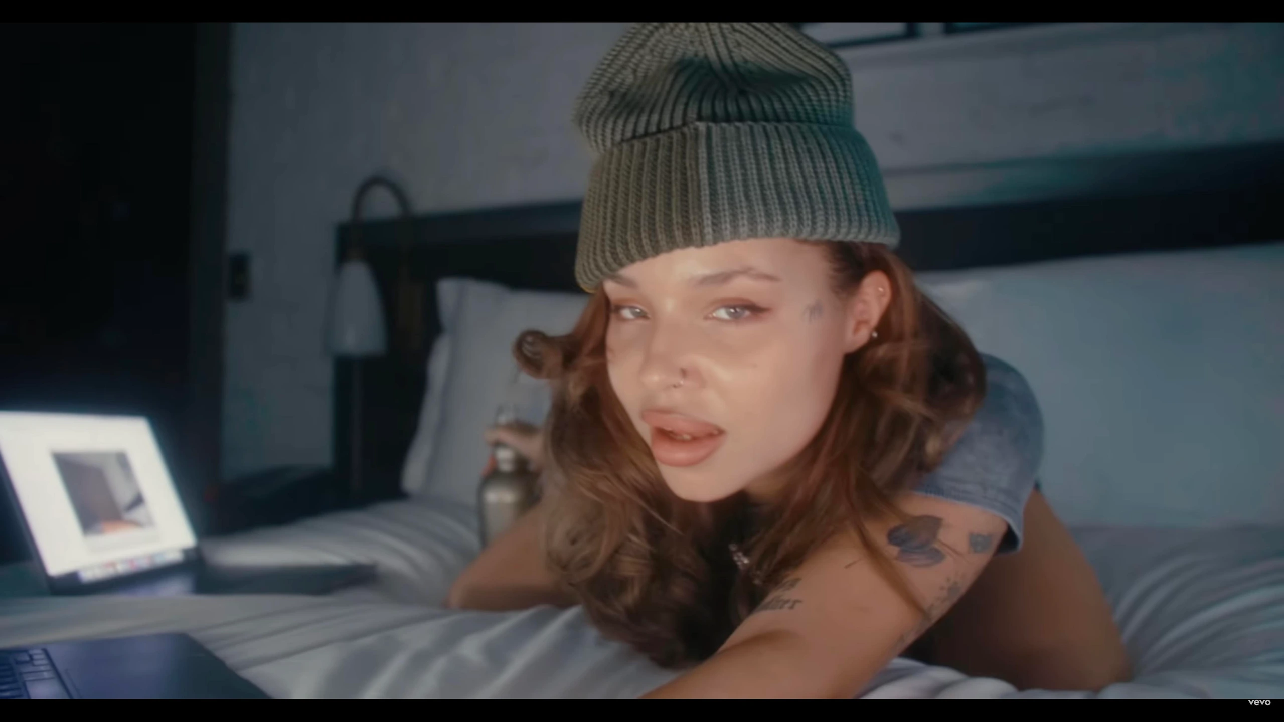 Theirs 13 — JGrrey, music video directed by Joseph Wilson. Cinematography by Anibal Castaño, still 8